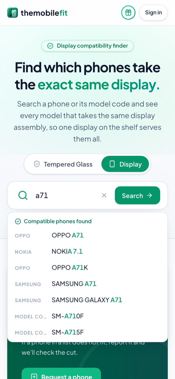 TheMobileFit's Display tab: typing a71 suggests OPPO A71, NOKIA 7.1, OPPO A71K, SAMSUNG A71 and SAMSUNG GALAXY A71, then the model codes SM-A710F and SM-A715F.